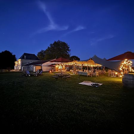 Chateau De Neyran Chambre D'Hotes & Spa 滨海苏拉克 外观 照片