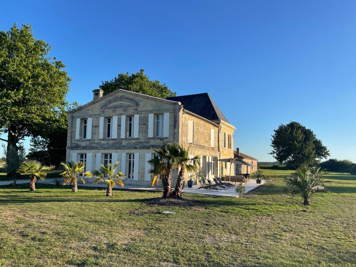 Chateau De Neyran Chambre D'Hotes & Spa 滨海苏拉克 外观 照片