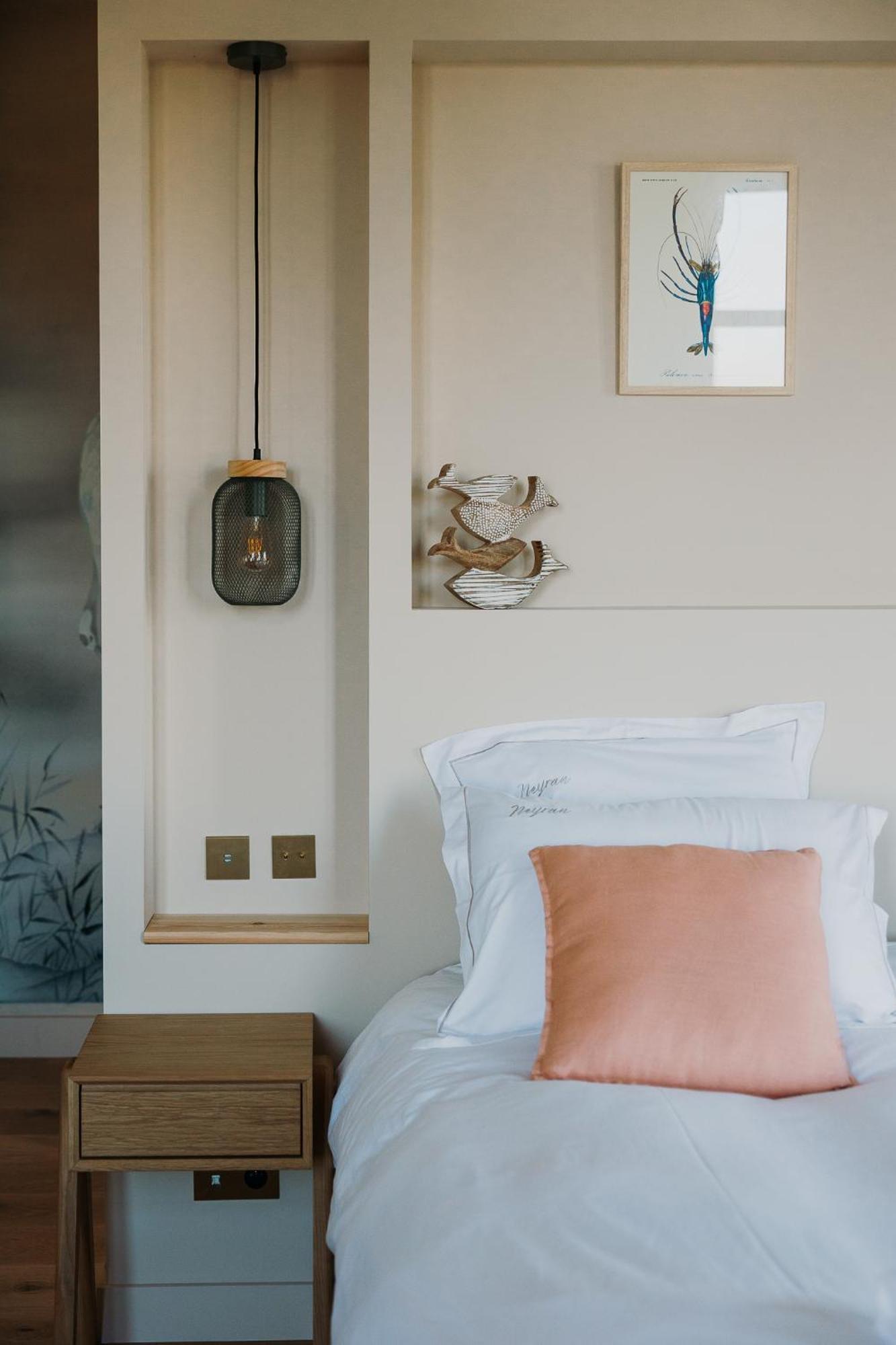 Chateau De Neyran Chambre D'Hotes & Spa 滨海苏拉克 客房 照片